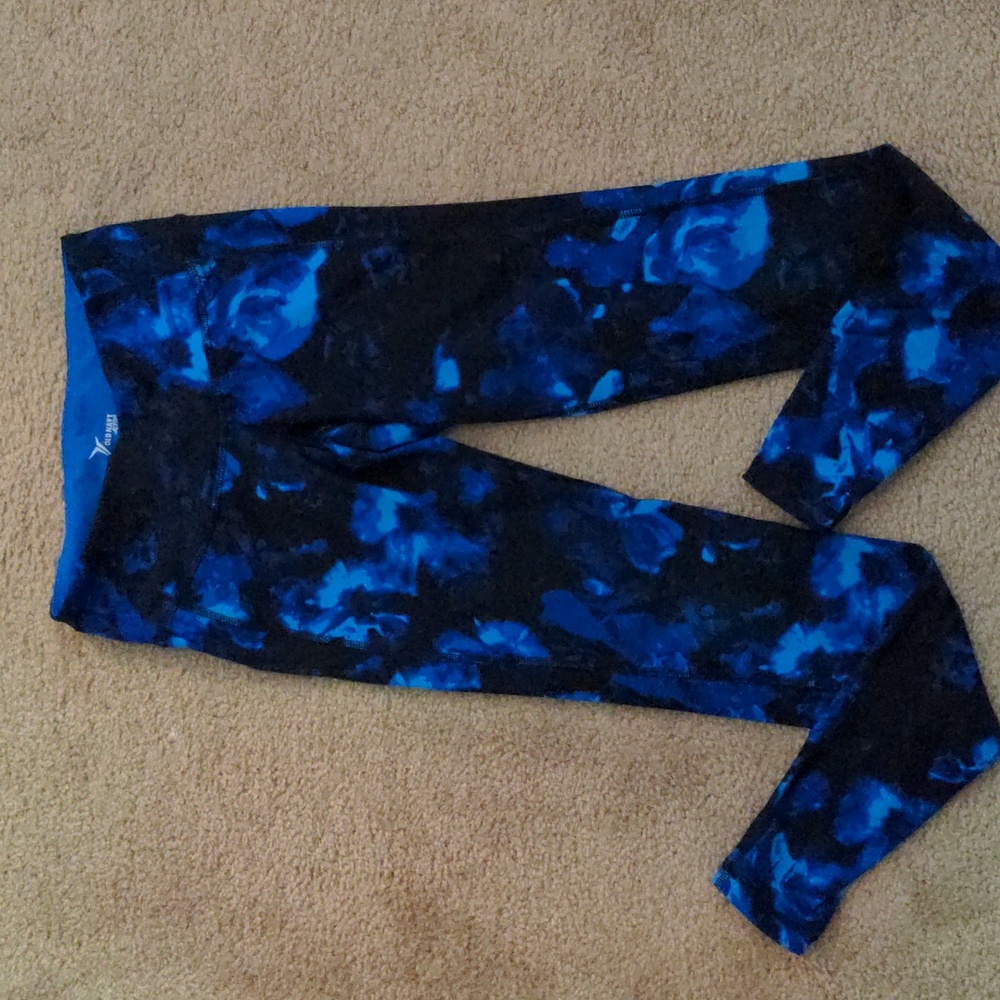 XS like new old navy active legging go dry